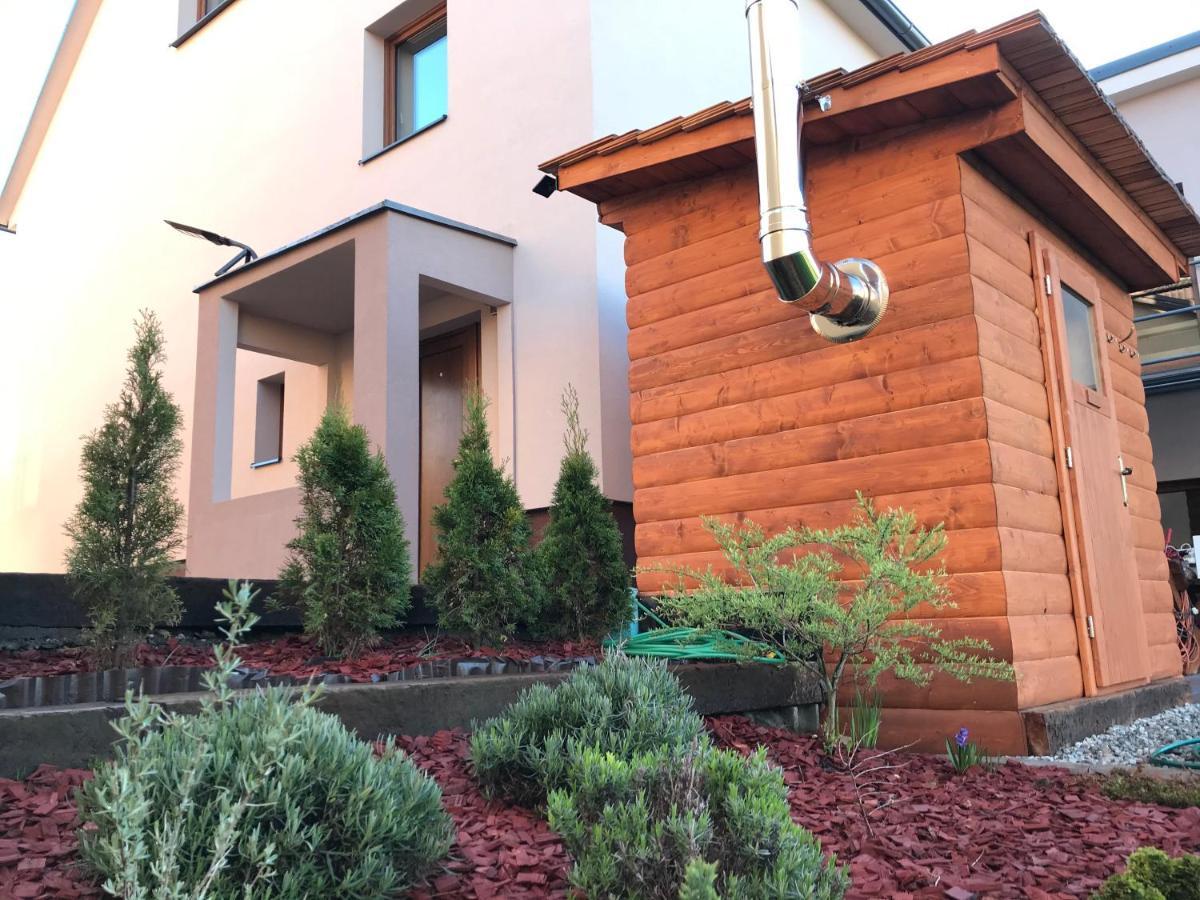 Apartman Emka 2 Liptovsky Mikulas Bagian luar foto
