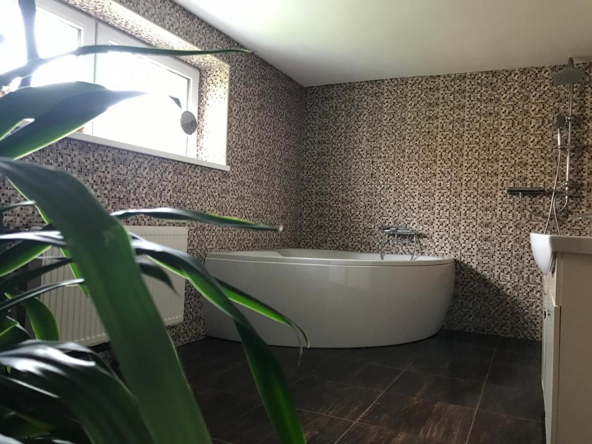 Apartman Emka 2 Liptovsky Mikulas Bagian luar foto
